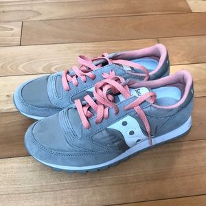 Saucony Jazz Low Pro Women’s size 8 EUC